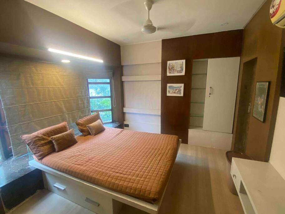 Bandra'S Prime Luxurious 2 Bhk Appartement Mumbai  Buitenkant foto