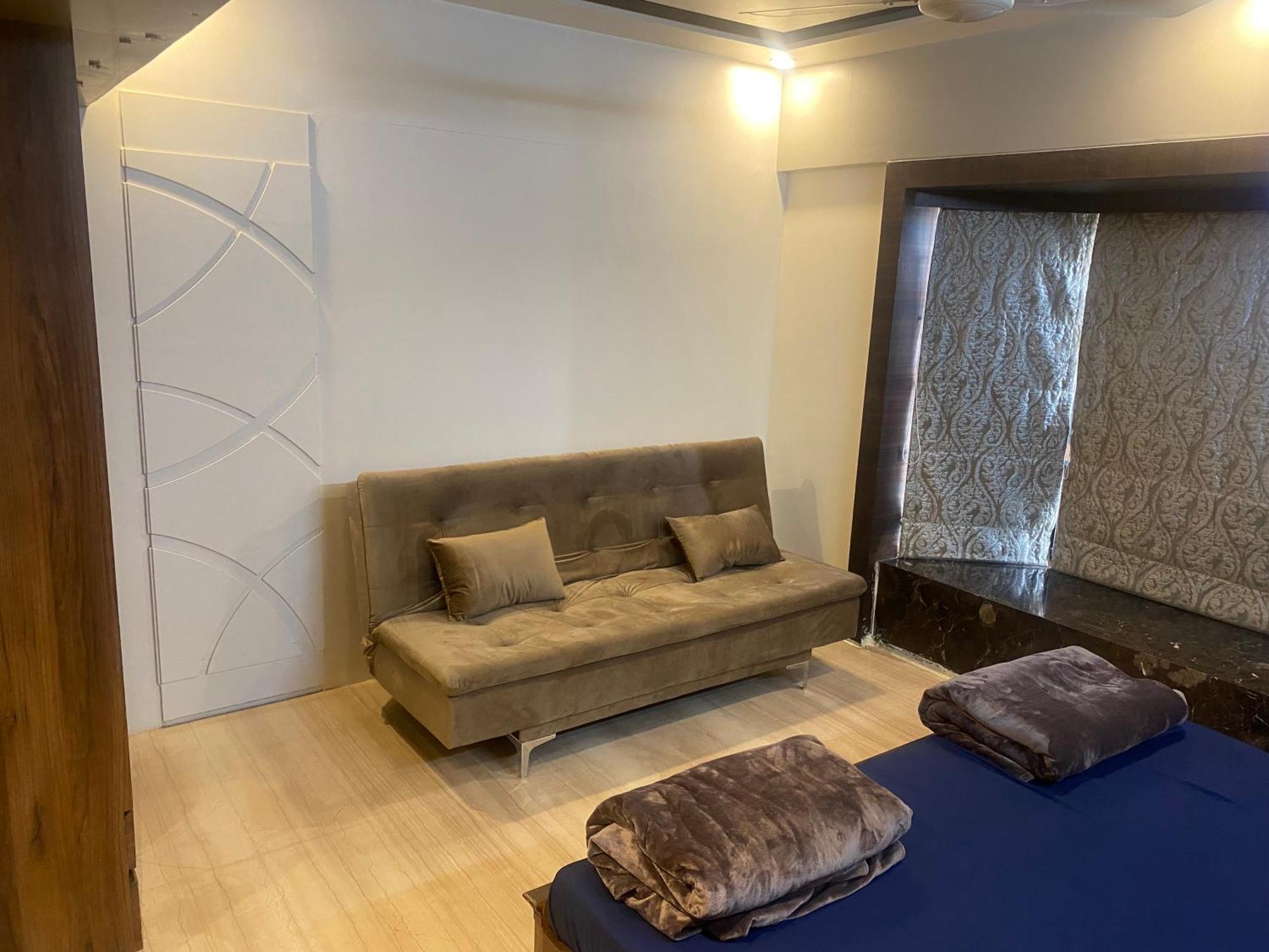 Bandra'S Prime Luxurious 2 Bhk Appartement Mumbai  Buitenkant foto